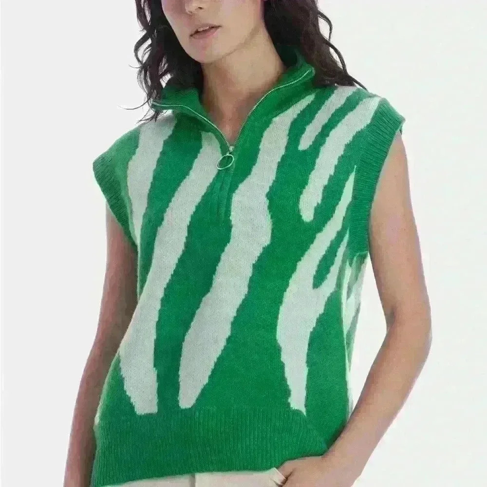 ANTHROPOLOGIE Little Lies Sweater Vest Green White   Zipper Size M/L